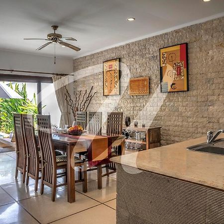 Vila Ultima Bali Seminyak Exterior foto